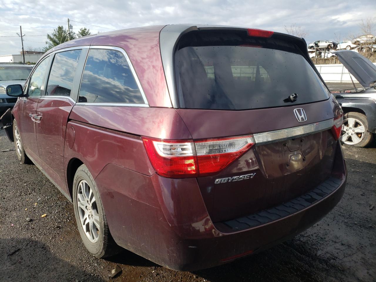 Photo 3 from auction – 2013 HONDA ODYSSEY EX with VIN 5FNRL5H65DB026492