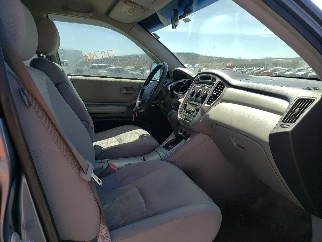 Photo 5 from auction – 2007 TOYOTA HIGHLANDER with VIN JTEGD21A570164579