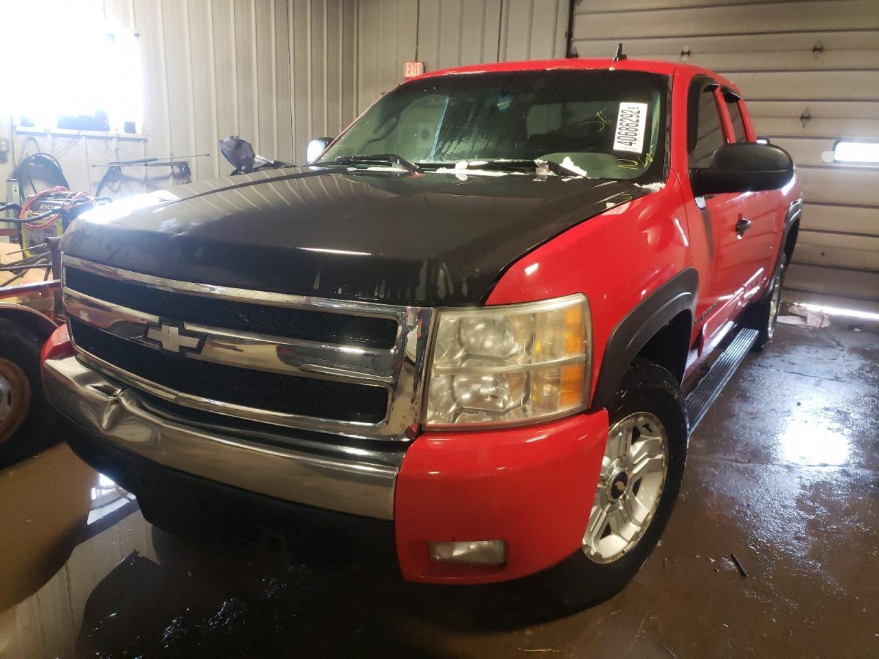 Foto 2 de la subasta – 2007 CHEVROLET SILVERADO con VIN 2GCEK19CX71694472