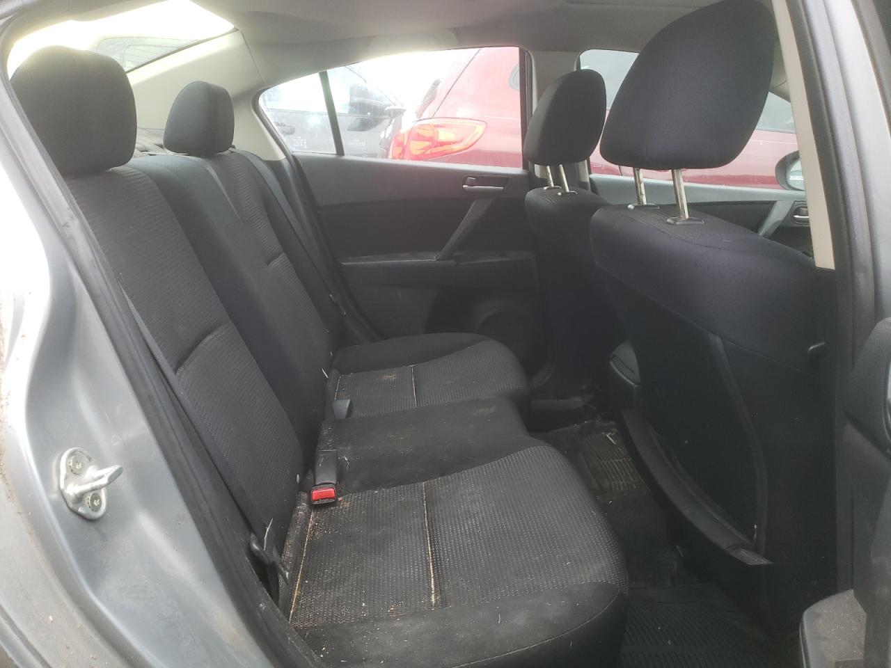 Photo 6 from auction – 2012 MAZDA MAZDA3 with VIN JM1BL1UG3C1552264