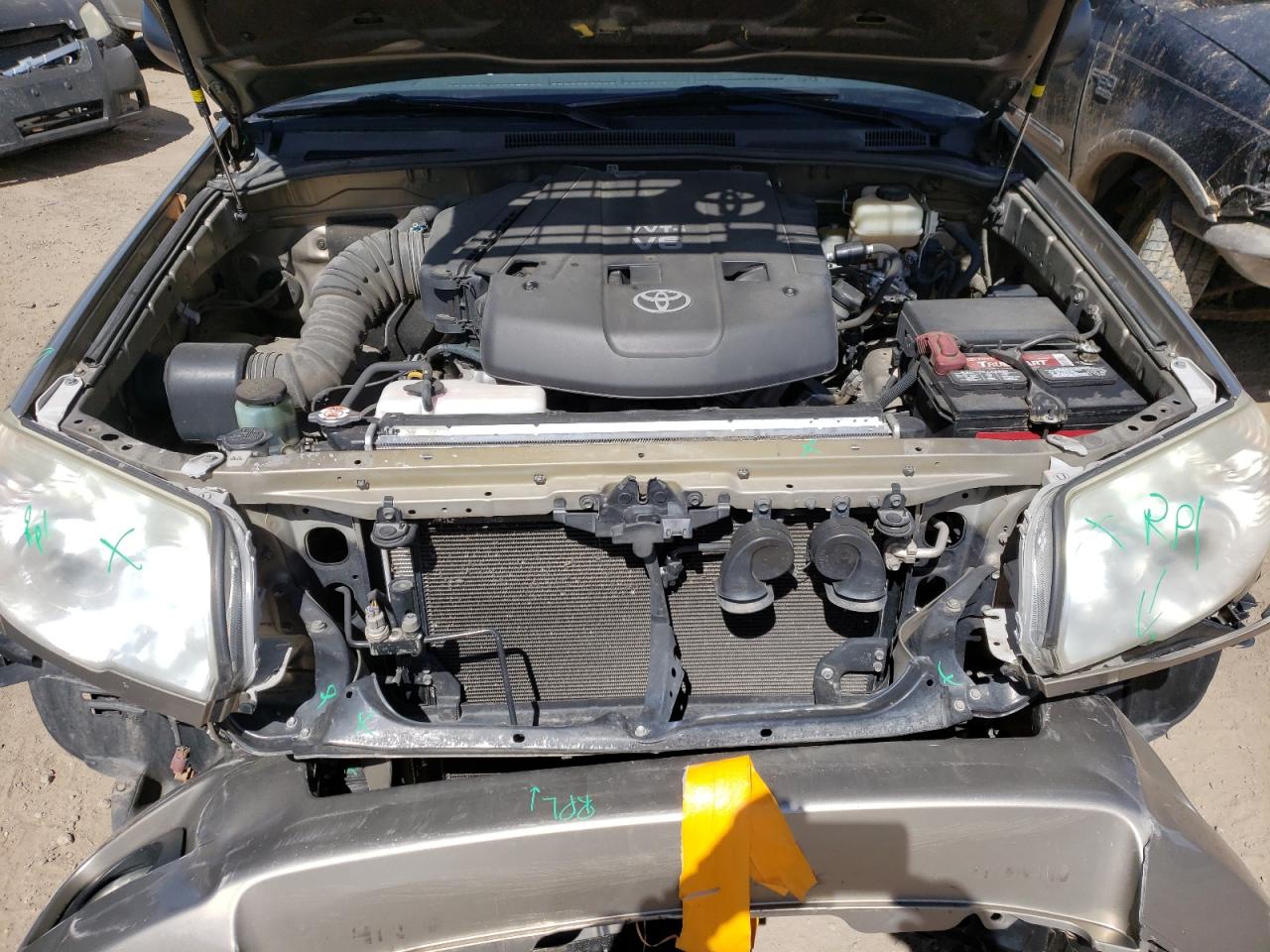 Zdjęcie 7 z aukcji – 2007 TOYOTA 4RUNNER SR z VIN JTEBU14R778088046