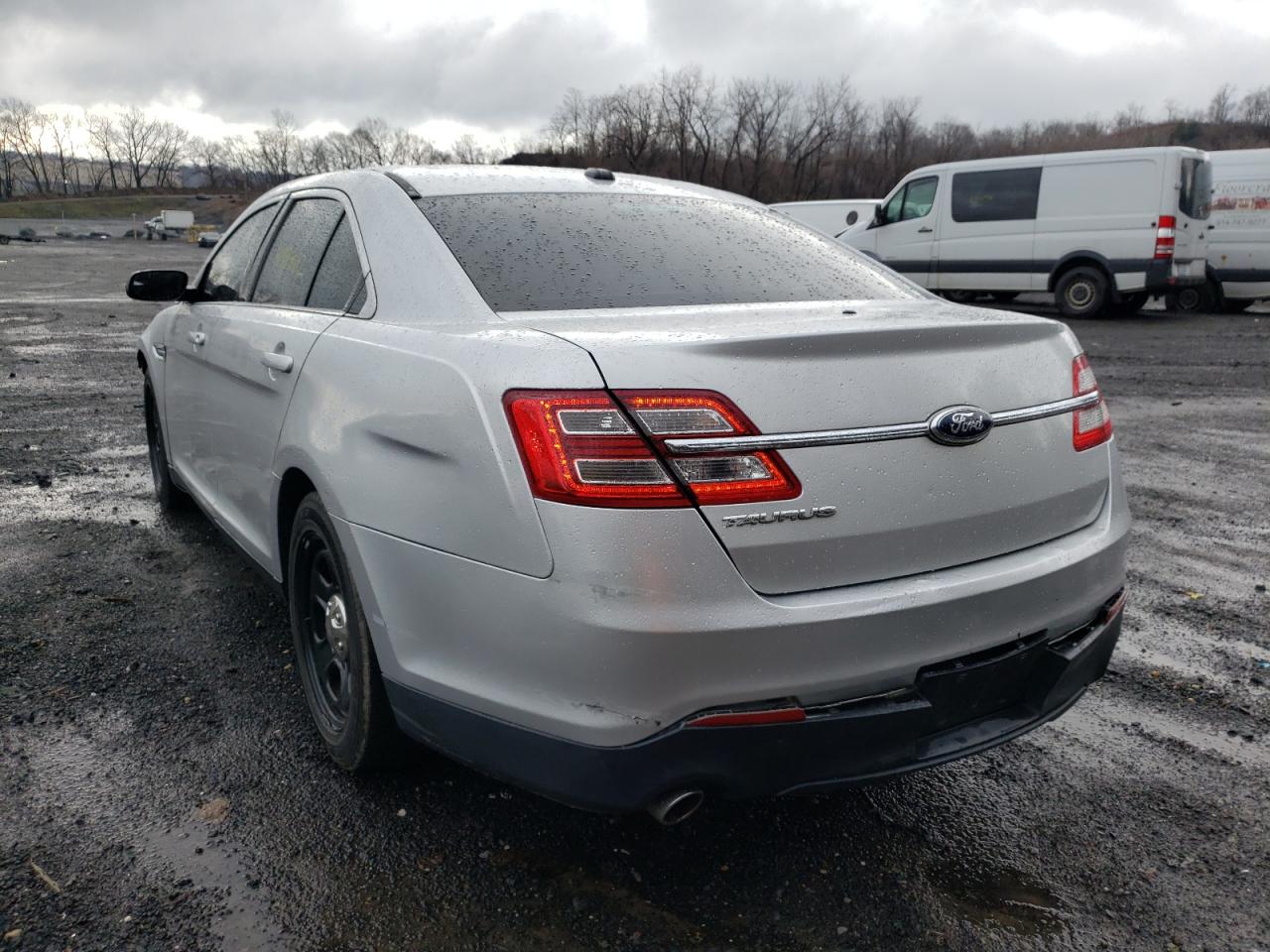 Photo 3 from auction – 2013 FORD TAURUS SE with VIN 1FAHP2D86DG191615