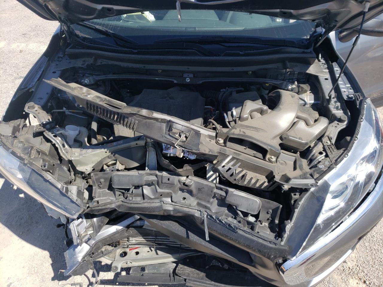 Photo 7 from auction – 2020 MITSUBISHI ECLIPSE CR with VIN JA4AS3AA4LZ034170