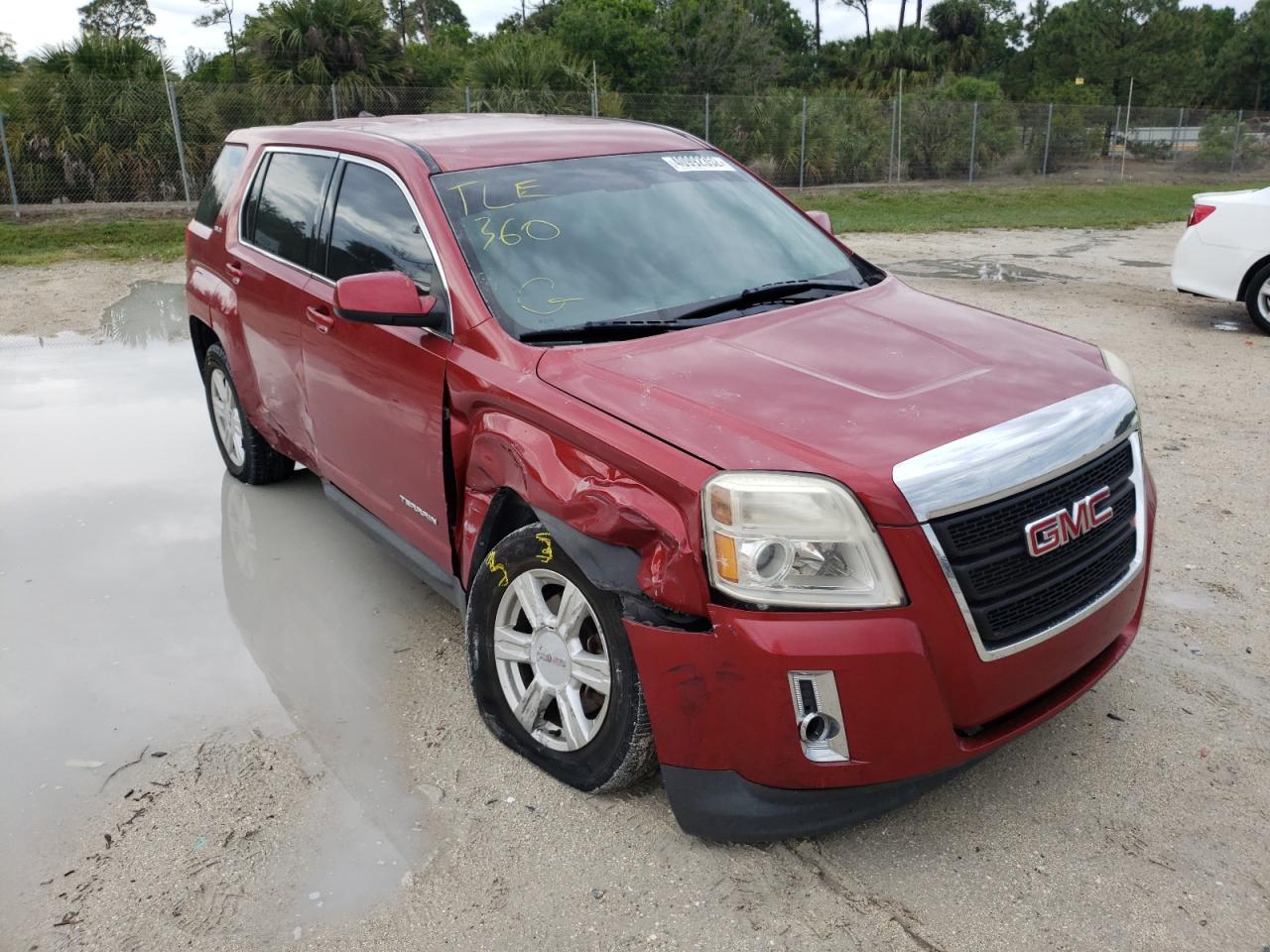 GMC TERRAIN SL 2013 with VIN 2GKALMEKXD6422386 - Photo from auction