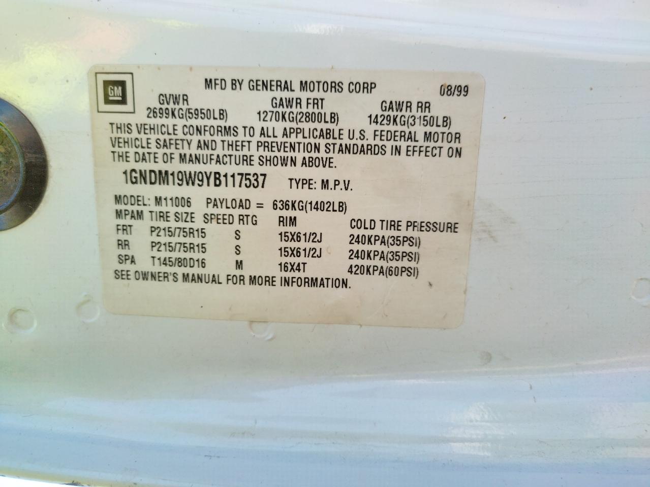 Photo 10 from auction – 2000 CHEVROLET ASTRO with VIN 1GNDM19W9YB117537