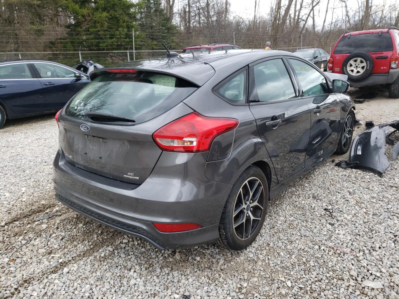 Photo 4 from auction – 2016 FORD FOCUS SE with VIN 1FADP3K28GL233300