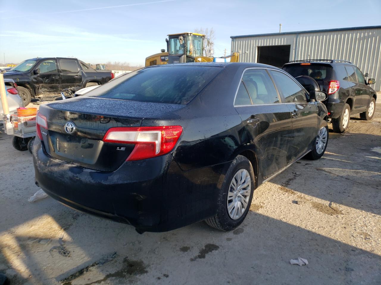 Photo 4 from auction – 2013 TOYOTA CAMRY L with VIN 4T4BF1FK0DR332171