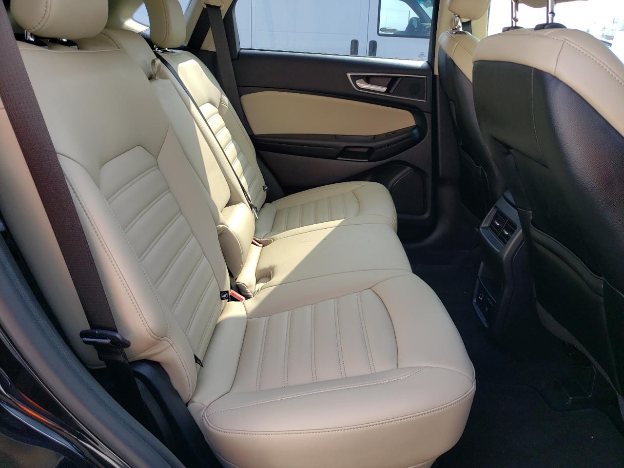 Photo 6 from auction – 2022 FORD EDGE SEL with VIN 2FMPK4J98NBA06708