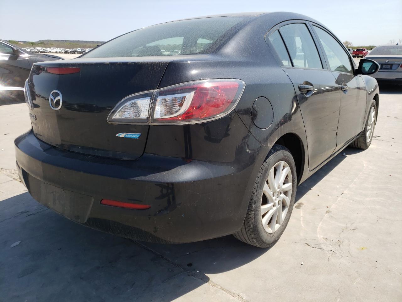Foto 4 de la subasta – 2012 MAZDA 3 I con VIN JM1BL1V70C1553659