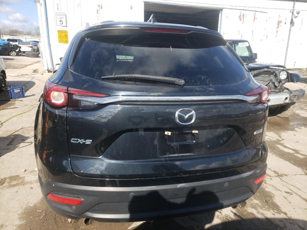 Photo 10 from auction – 2018 MAZDA CX-9 TOURI with VIN JM3TCACY3J0229891