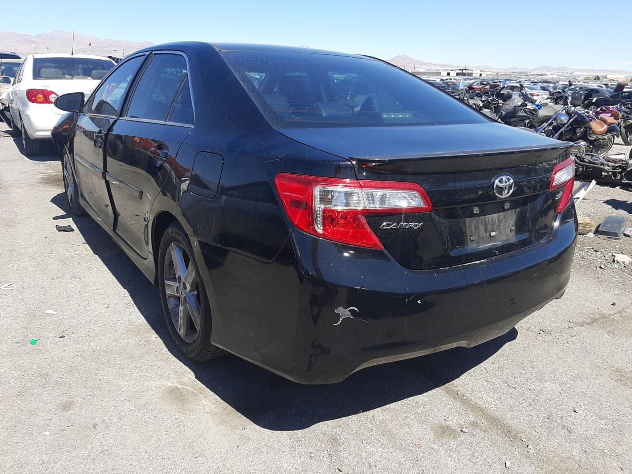 Photo 3 from auction – 2014 TOYOTA CAMRY L with VIN 4T1BF1FK4EU372362