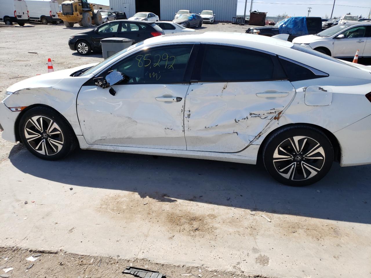 Photo 9 from auction – 2016 HONDA CIVIC EXL with VIN 19XFC1F72GE007528