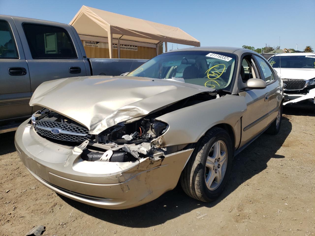 Photo 2 from auction – 2000 FORD TAURUS SEL with VIN 1FAFP56S1YG291631
