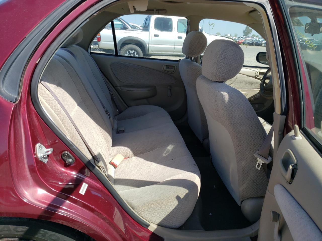 Photo 6 from auction – 1998 TOYOTA COROLLA VE with VIN 1NXBR12E2WZ049565