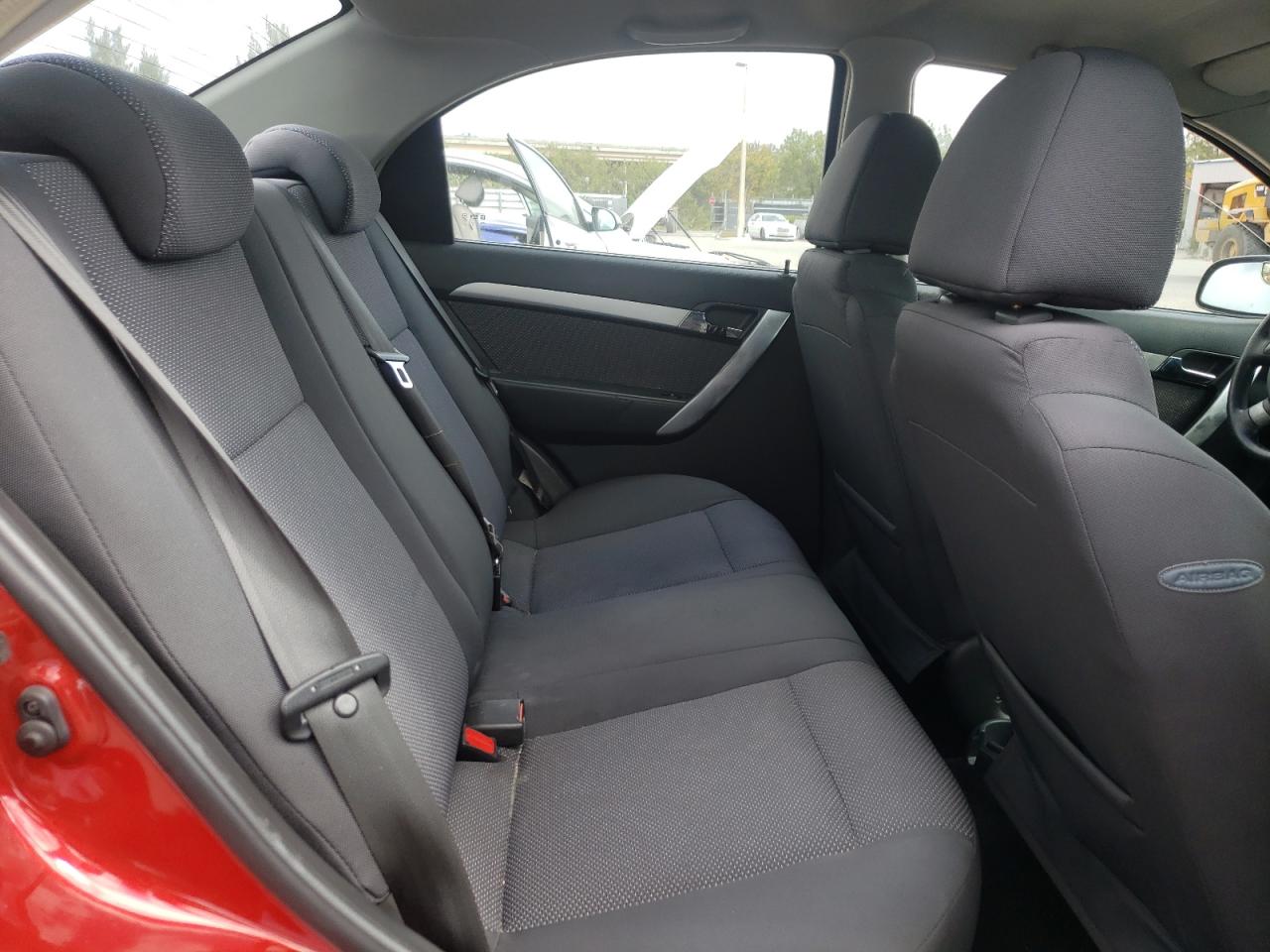 Photo 6 from auction – 2011 CHEVROLET AVEO LS with VIN KL1TD5DE6BB136636