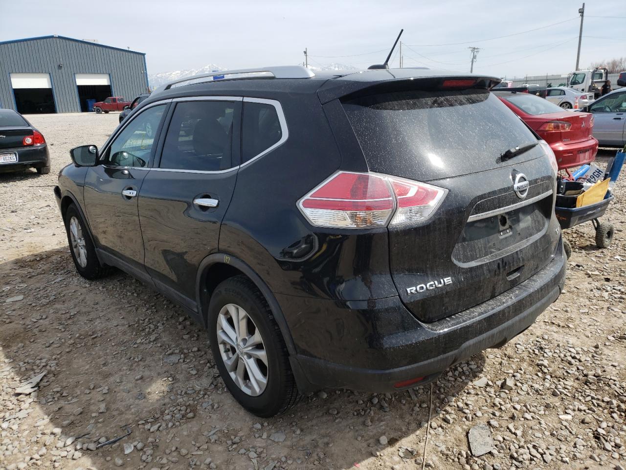 Photo 3 from auction – 2016 NISSAN ROGUE S with VIN JN8AT2MT0GW018327
