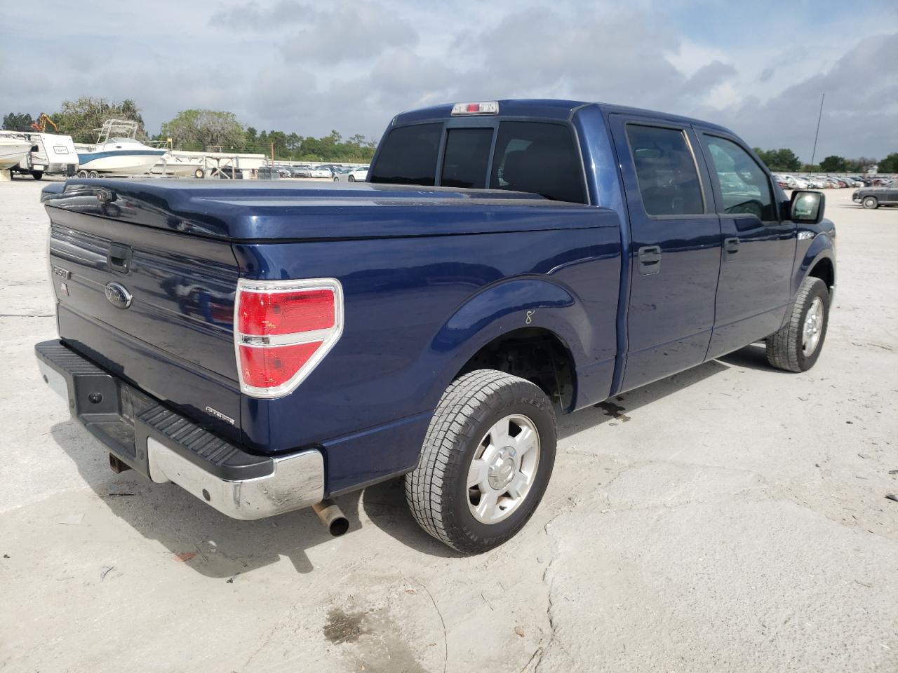 Photo 4 from auction – 2012 FORD F150 SUPER with VIN 1FTEW1CM6CFC60896