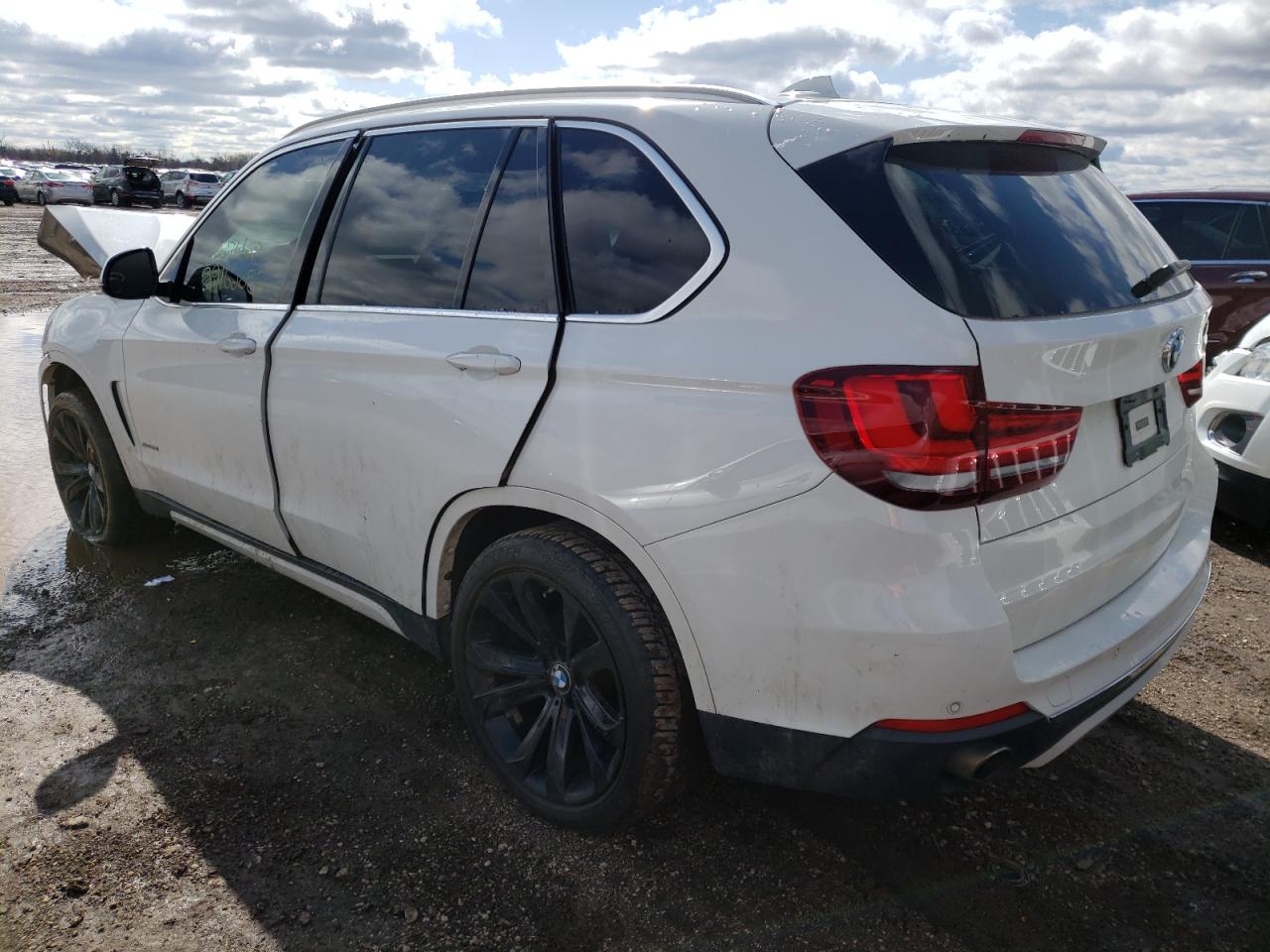 Photo 3 from auction – 2015 BMW X5 XDRIVE3 with VIN 5UXKR0C5XF0P06907