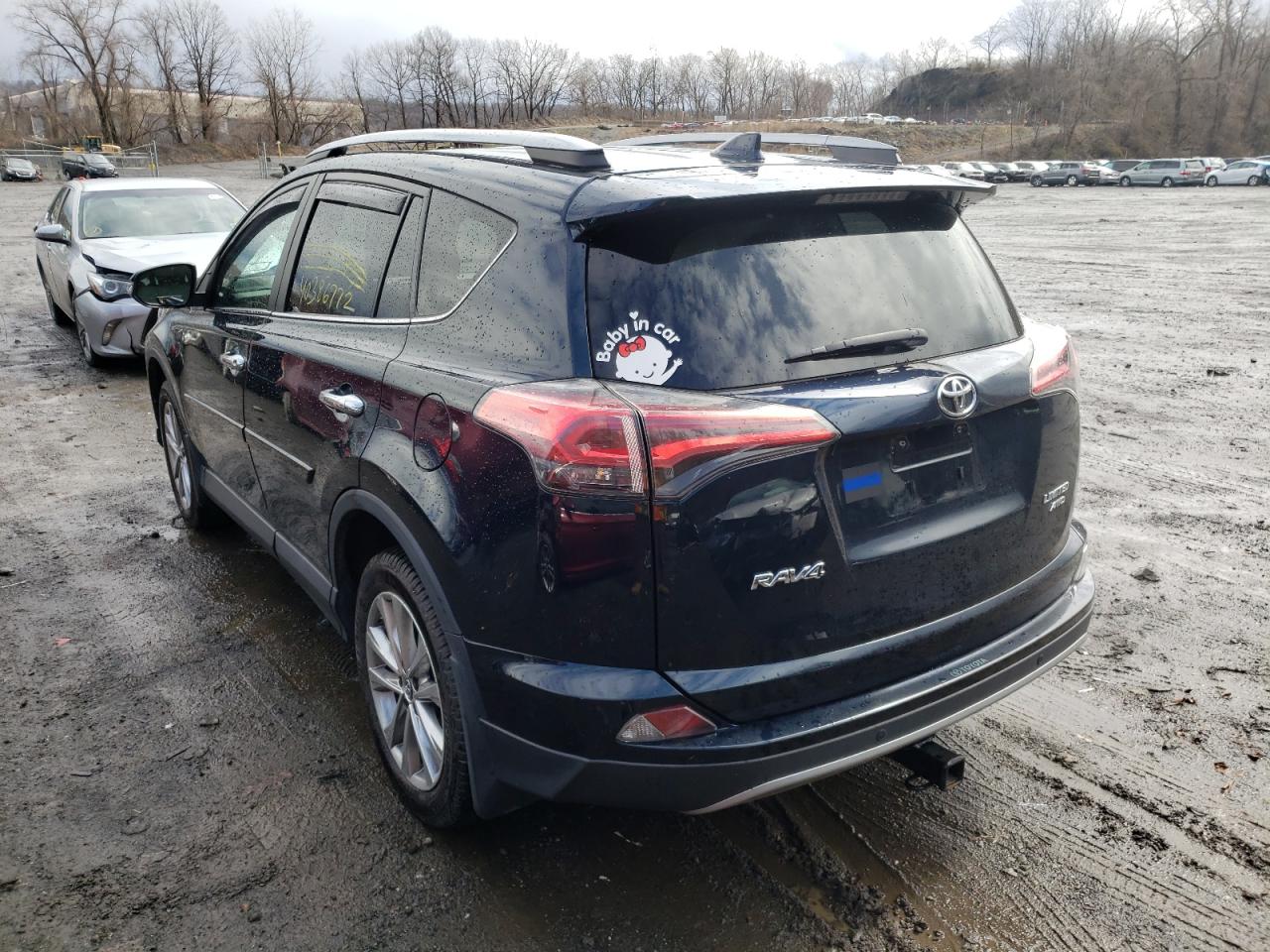 Zdjęcie 3 z aukcji – 2017 TOYOTA RAV4 LIMIT z VIN 2T3DFREV0HW569236