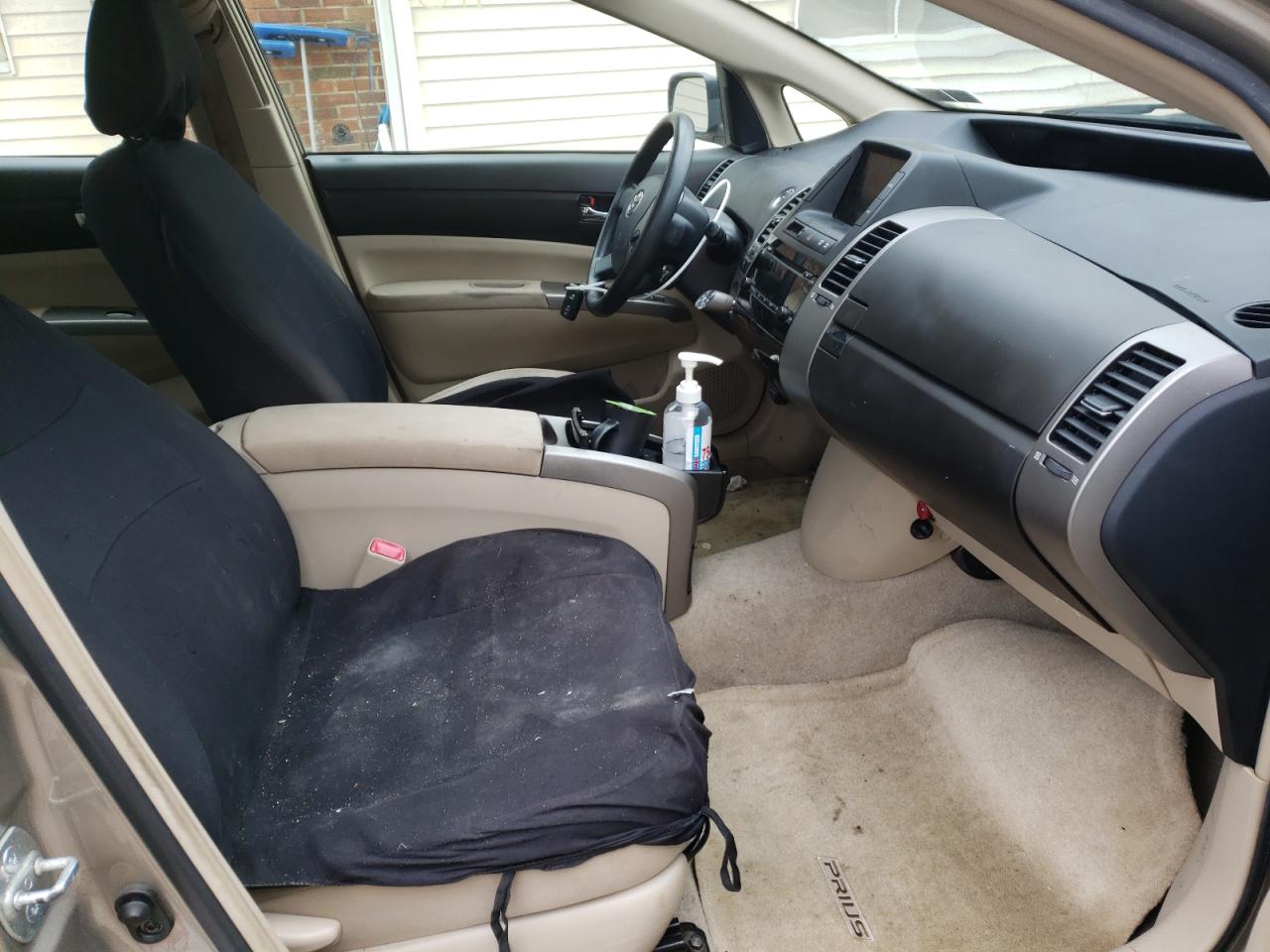 Photo 5 from auction – 2005 TOYOTA PRIUS with VIN JTDKB20U253110362