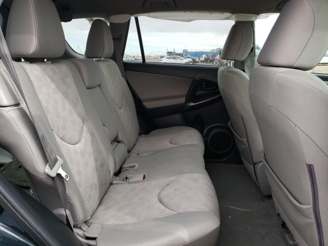 Photo 6 from auction – 2012 TOYOTA RAV4 with VIN 2T3BF4DV4CW178854