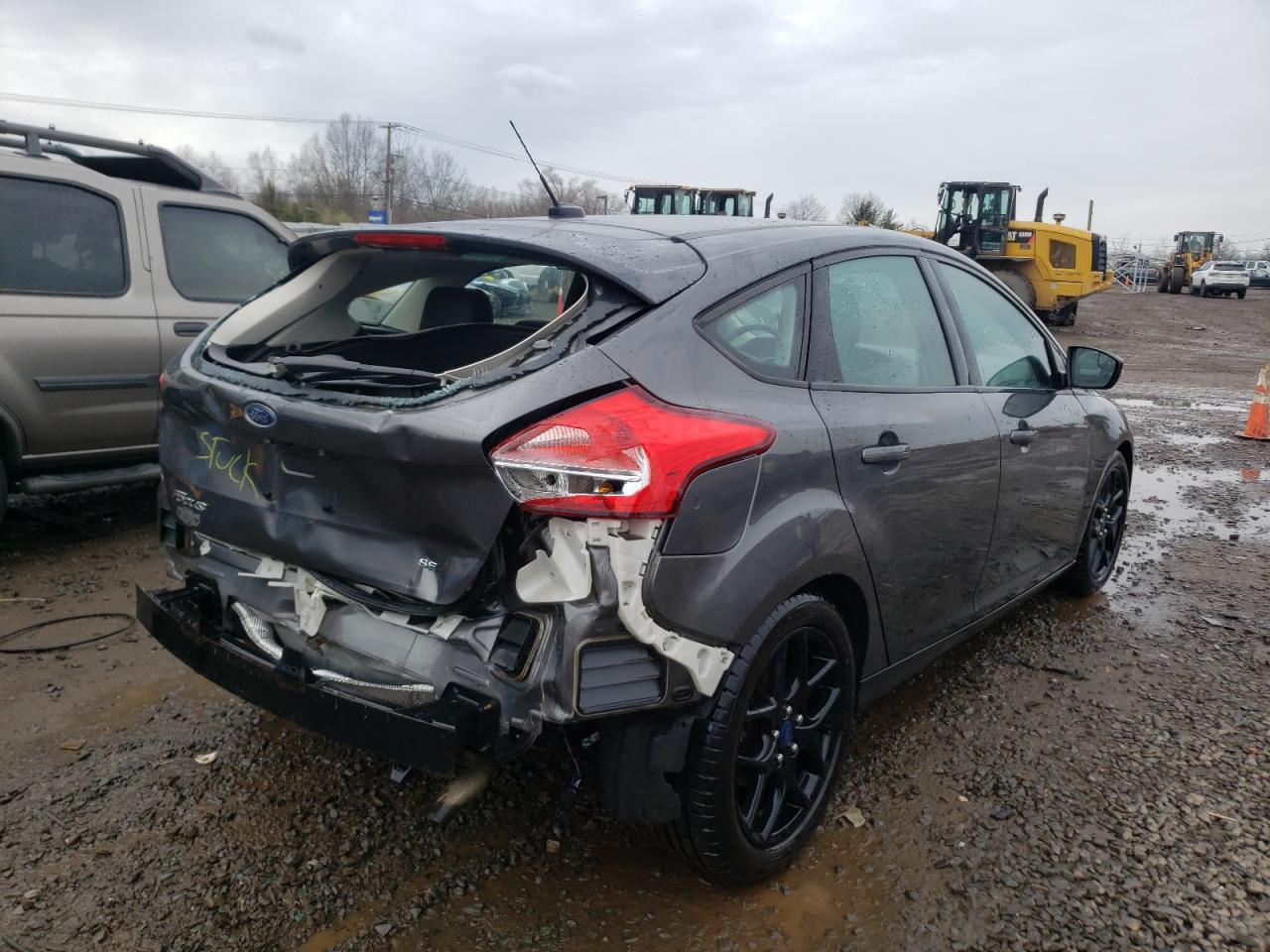 Photo 4 from auction – 2016 FORD FOCUS SE with VIN 1FADP3K24GL226795