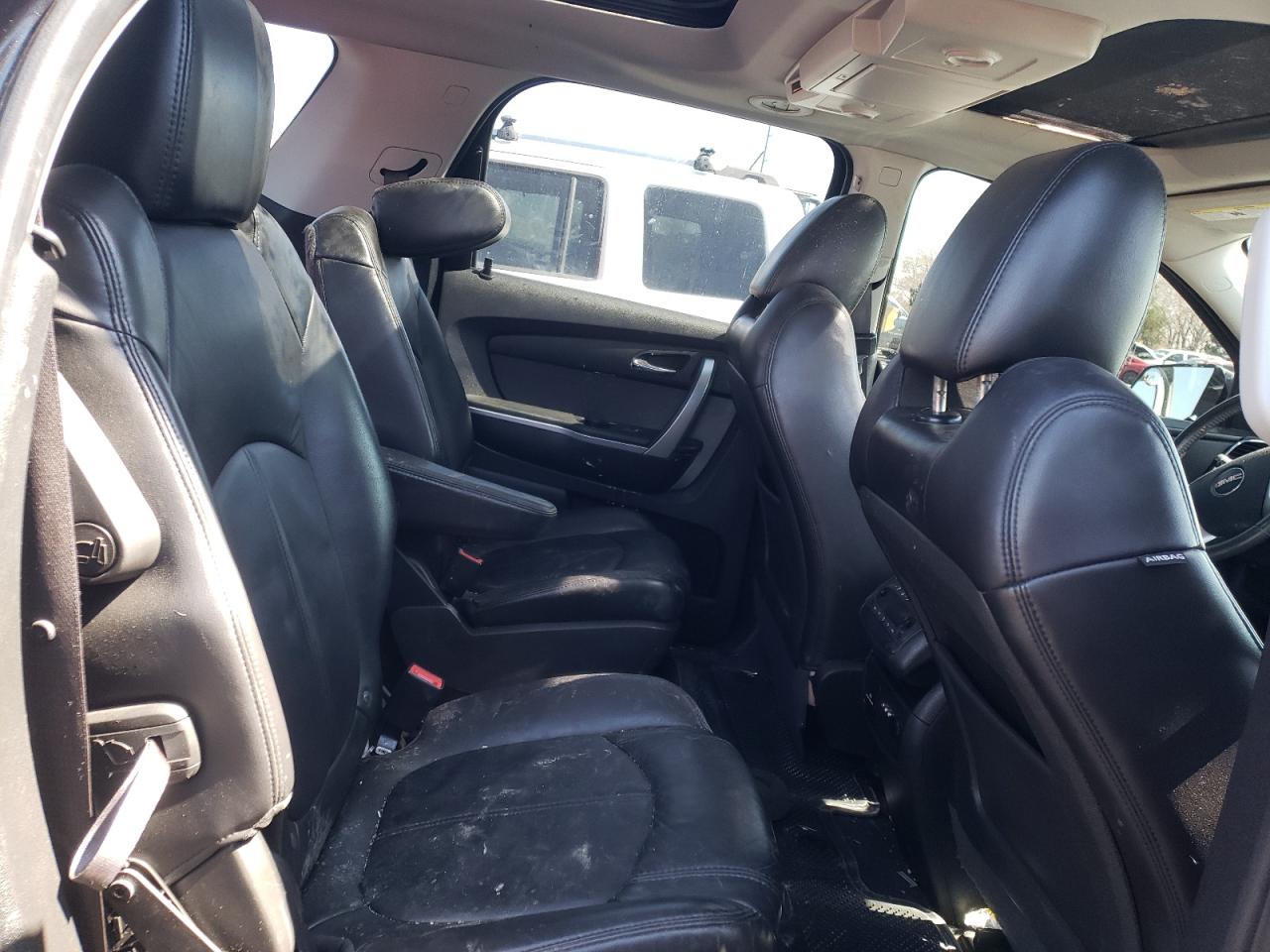 Photo 6 from auction – 2012 GMC ACADIA SLT with VIN 1GKKRRED6CJ345731