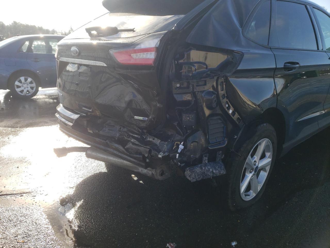 Photo 9 from auction – 2019 FORD EDGE SE with VIN 2FMPK4G92KBB07567