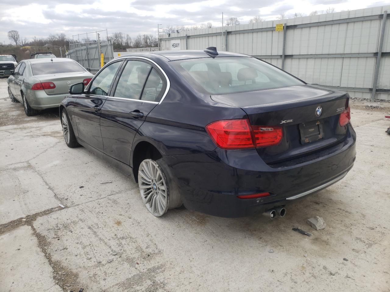 Photo 3 from auction – 2014 BMW 328 XI with VIN WBA3B3C51EJ982488