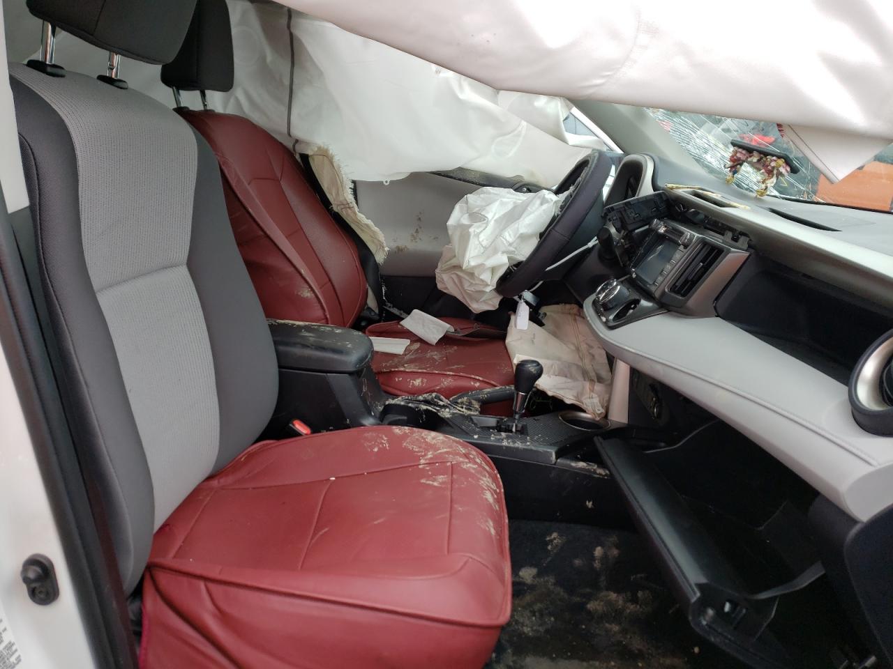 Zdjęcie 5 z aukcji – 2014 TOYOTA RAV4 LE z VIN 2T3BFREV8EW139487
