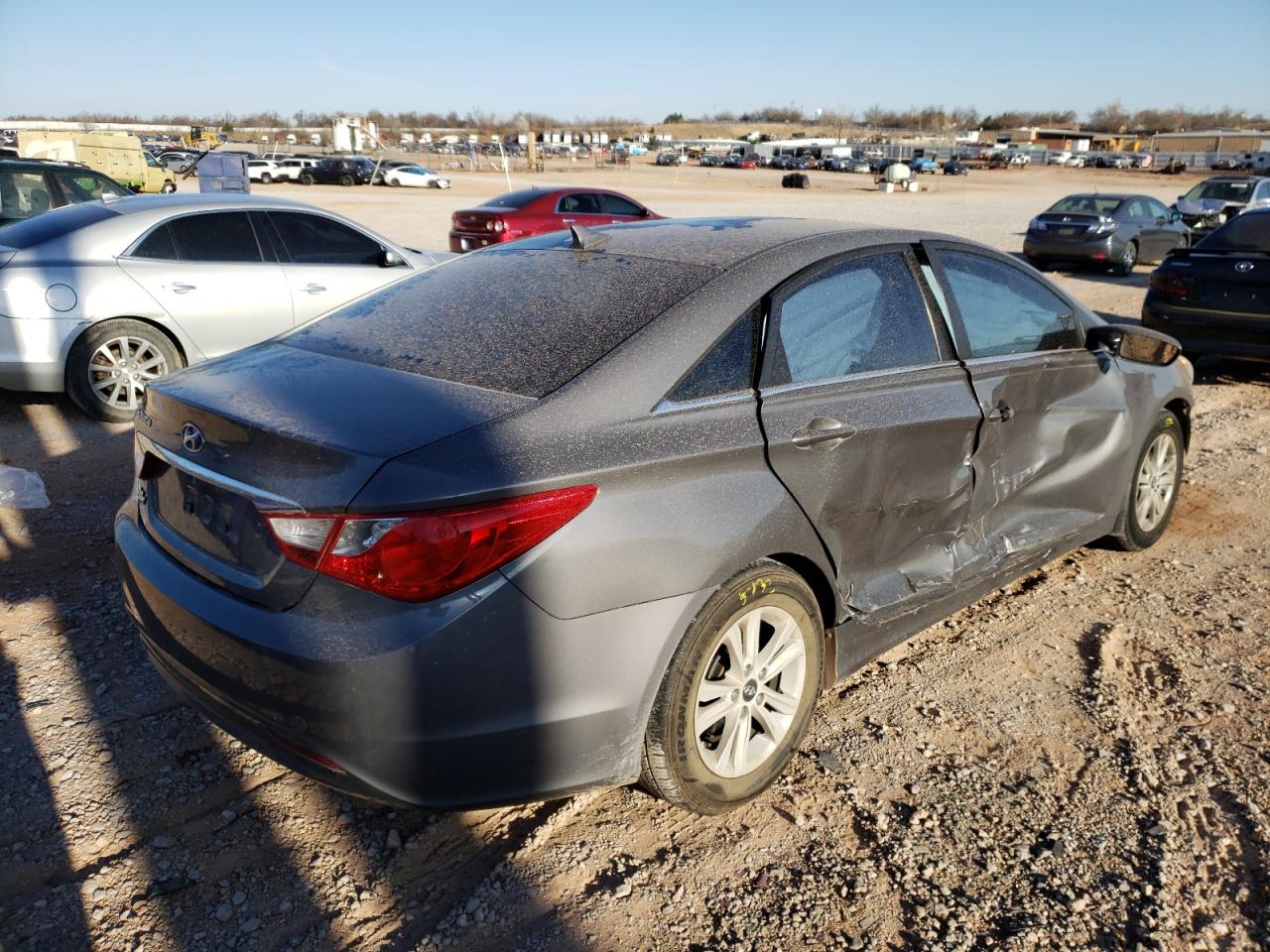 Photo 4 from auction – 2011 HYUNDAI SONATA GLS with VIN 5NPEB4AC9BH059828