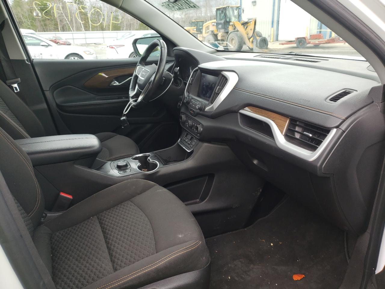 Photo 5 from auction – 2018 GMC TERRAIN SL with VIN 3GKALTEV8JL256655