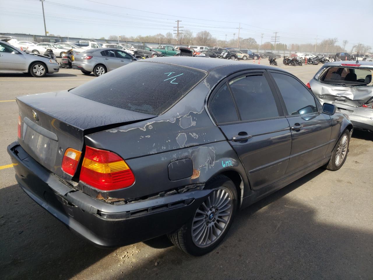 Photo 4 from auction – 2003 BMW 325 XI with VIN WBAEU33493PH90890