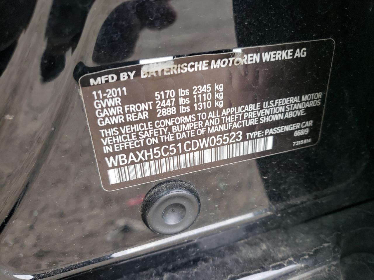 Photo 10 from auction – 2012 BMW 528 XI with VIN WBAXH5C51CDW05523