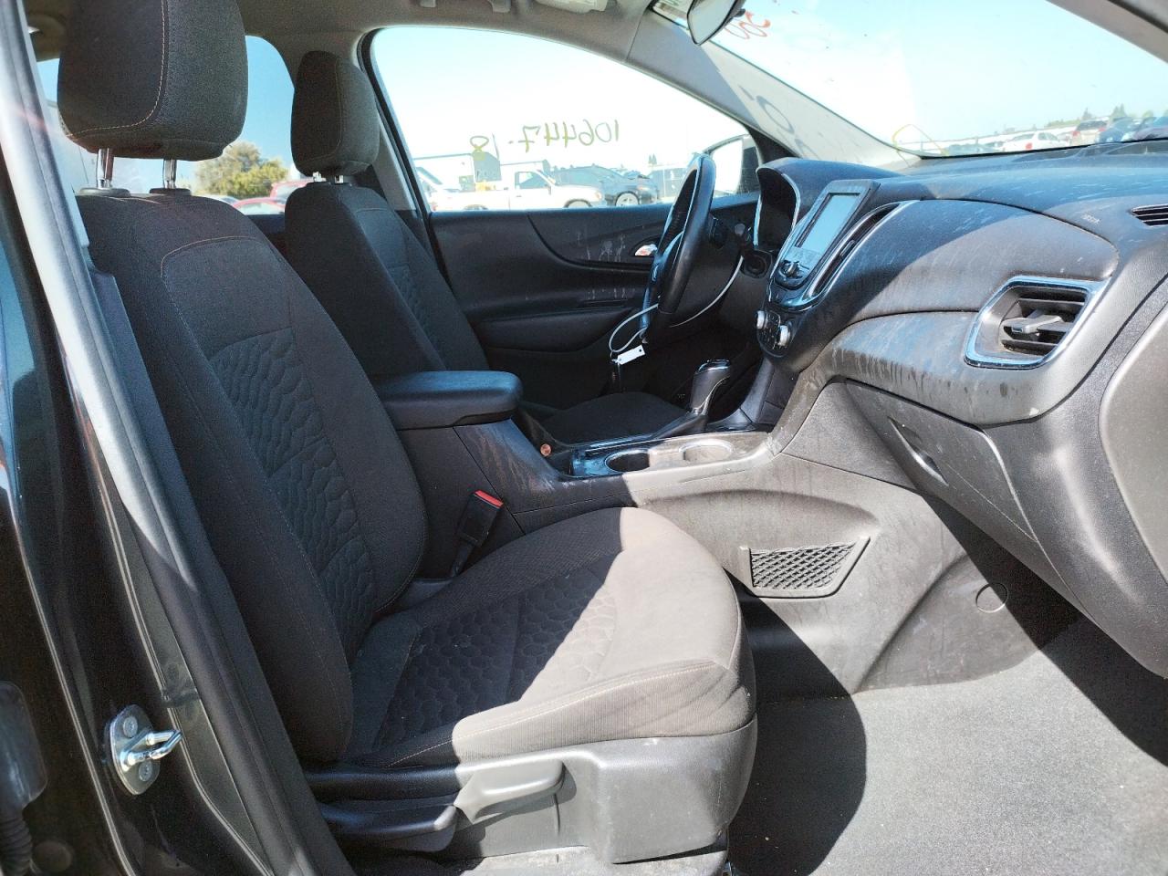 Photo 5 from auction – 2018 CHEVROLET EQUINOX LT with VIN 3GNAXJEV9JS524291