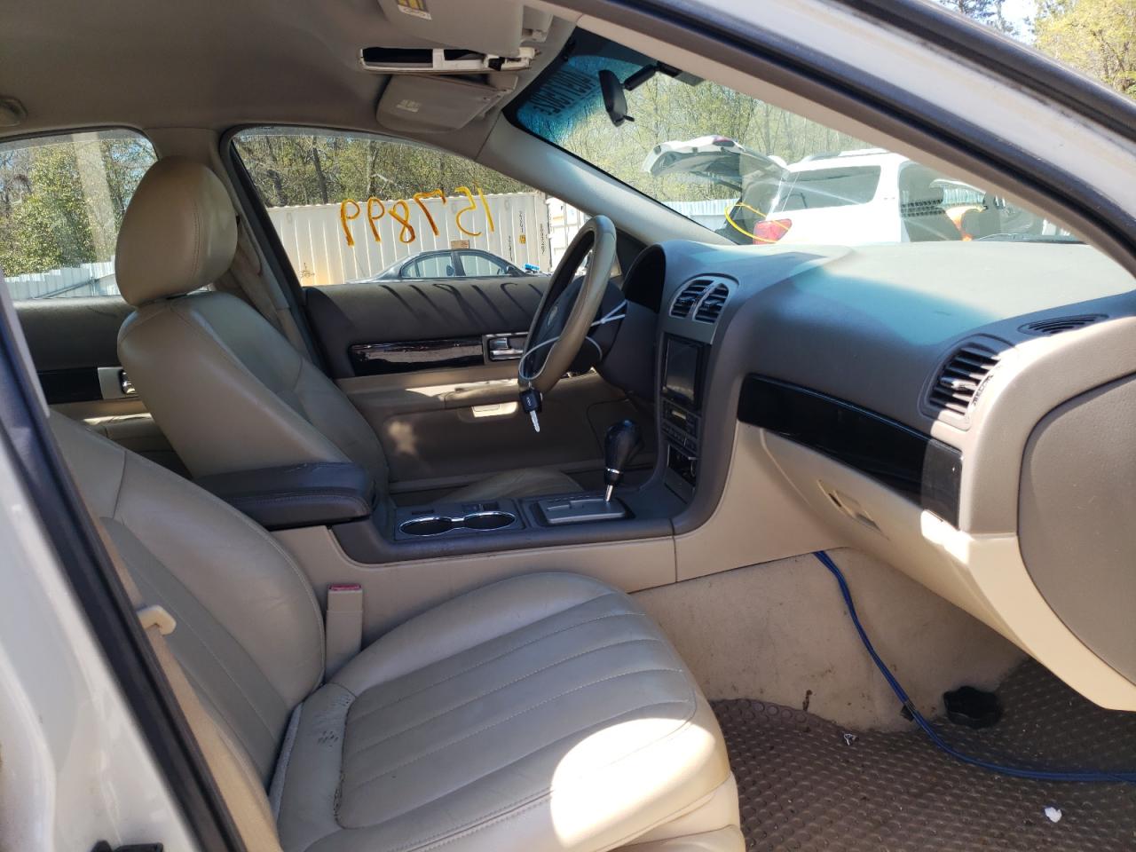 Photo 5 from auction – 2005 LINCOLN LS with VIN 1LNHM86S95Y641330