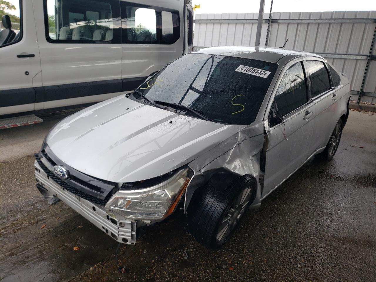 Photo 2 from auction – 2010 FORD FOCUS SES with VIN 1FAHP3GN0AW298586