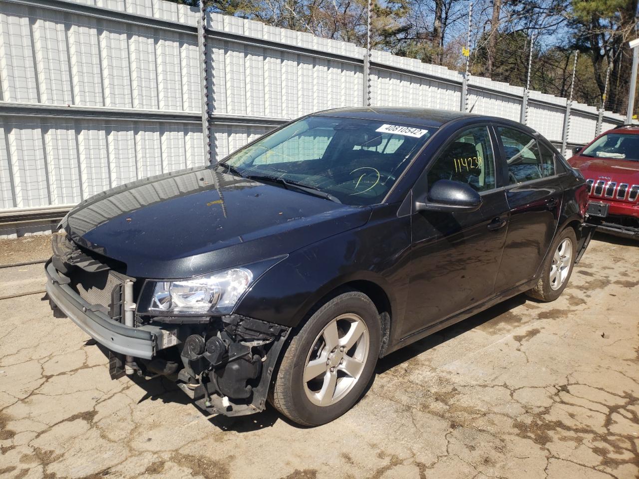Photo 2 from auction – 2014 CHEVROLET CRUZE LT with VIN 1G1PC5SB5E7347445