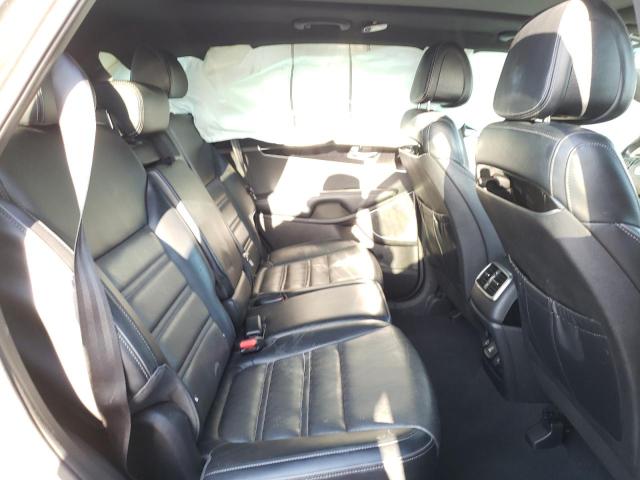 Photo 6 from auction – 2016 KIA SORENTO SX with VIN 5XYPK4A12GG027468