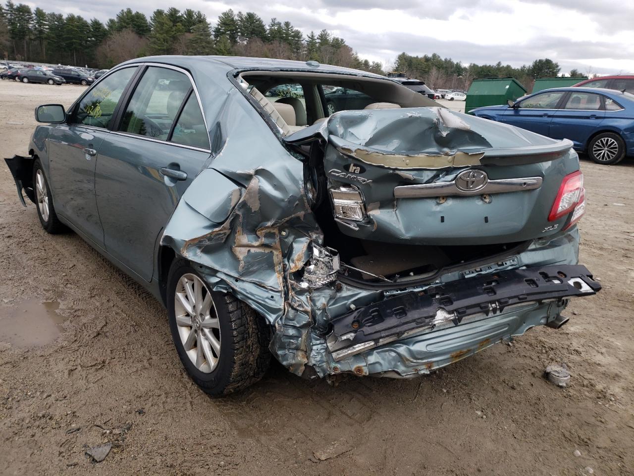 Photo 3 from auction – 2011 TOYOTA CAMRY BASE with VIN 4T1BF3EK0BU727150