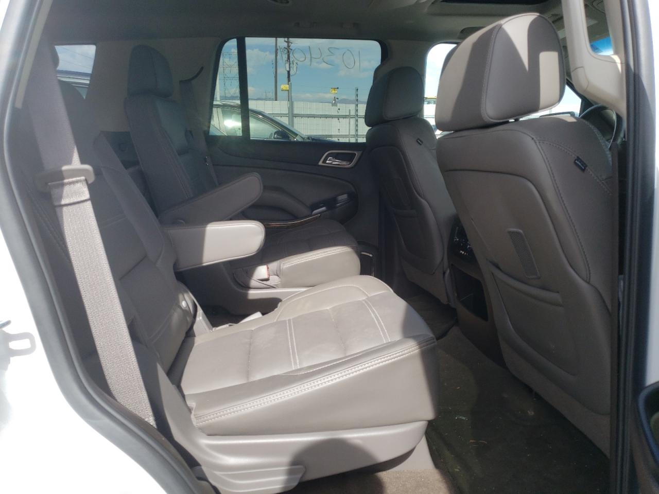 Photo 6 from auction – 2016 GMC YUKON DENA with VIN 1GKS2CKJ5GR318085