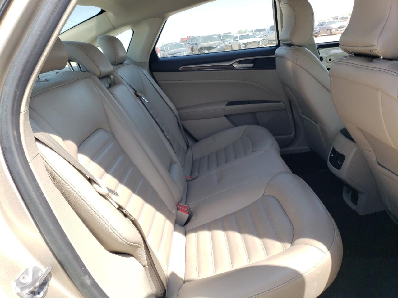 Photo 6 from auction – 2017 FORD FUSION SE with VIN 3FA6P0LU3HR287100