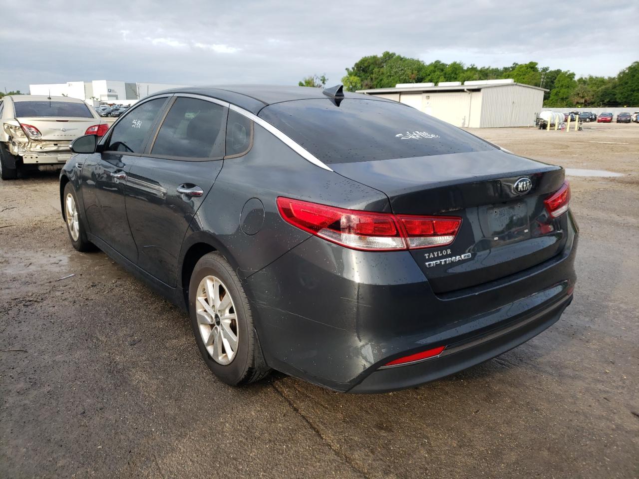 Photo 3 from auction – 2016 KIA OPTIMA LX with VIN 5XXGT4L35GG031756