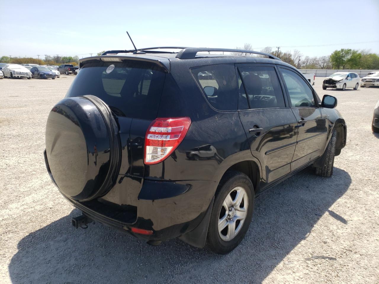 Photo 4 from auction – 2009 TOYOTA RAV4 with VIN JTMZF33V095007500