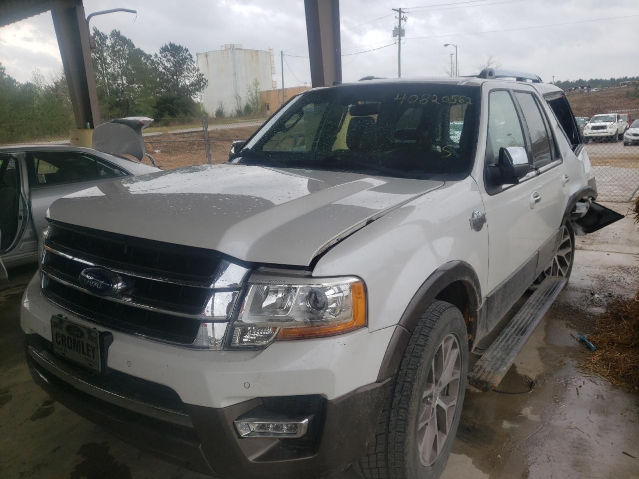 Photo 2 from auction – 2016 FORD EXPEDITION with VIN 1FMJU1HTXGEF44320