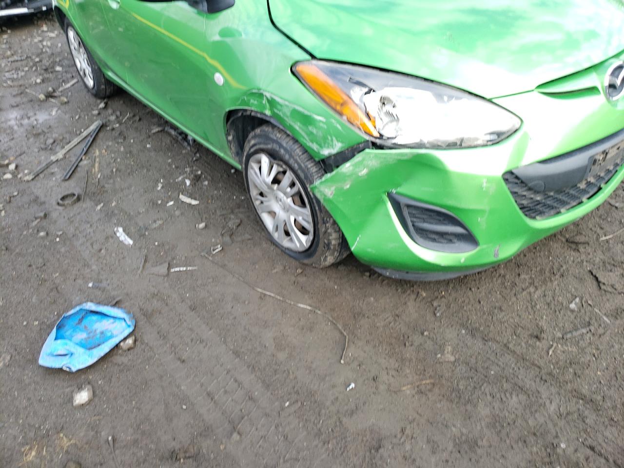 Photo 9 from auction – 2011 MAZDA 2 with VIN JM1DE1HYXB0126856