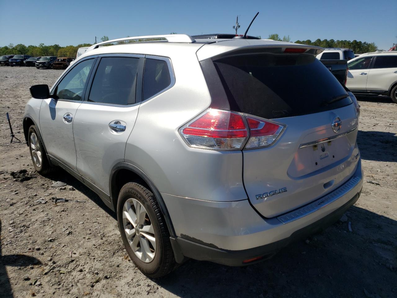 Photo 3 from auction – 2016 NISSAN ROGUE S with VIN KNMAT2MV9GP690247