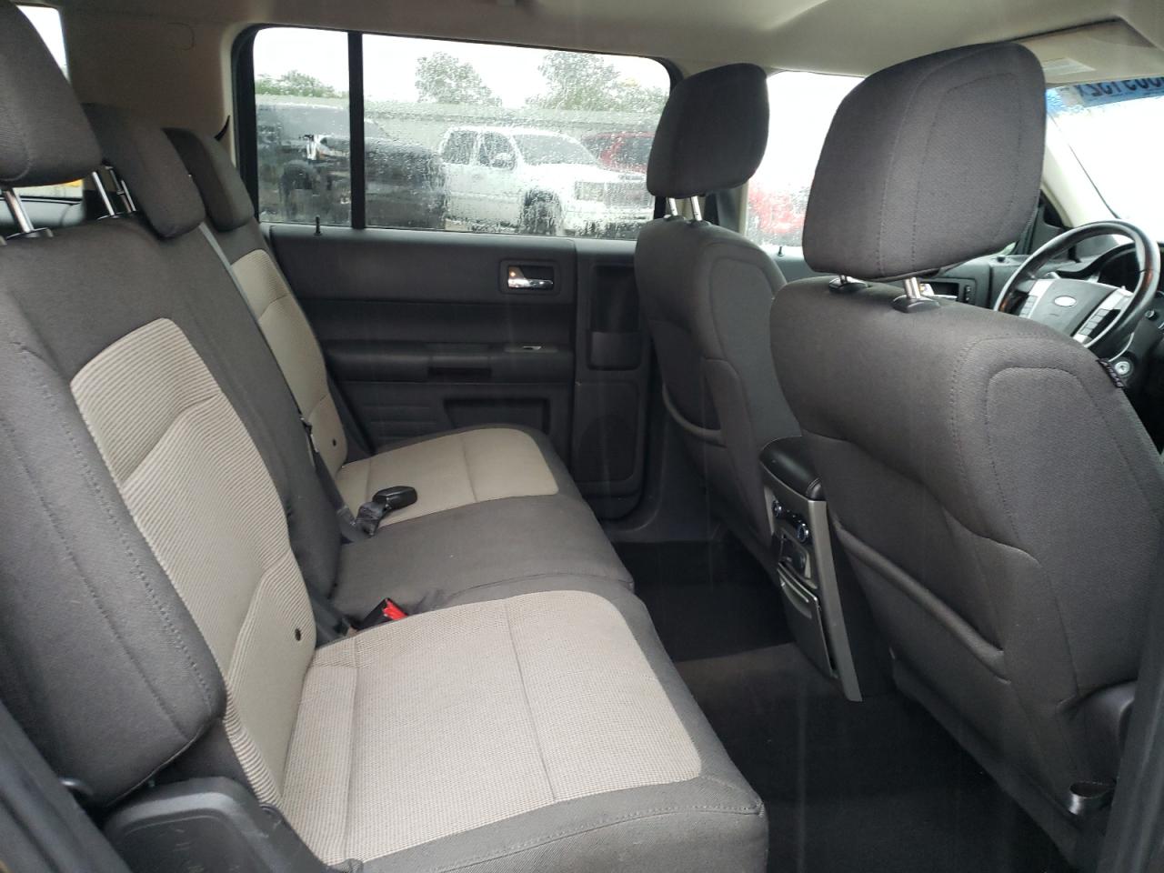 Photo 6 from auction – 2011 FORD FLEX SE with VIN 2FMGK5BC8BBD03201