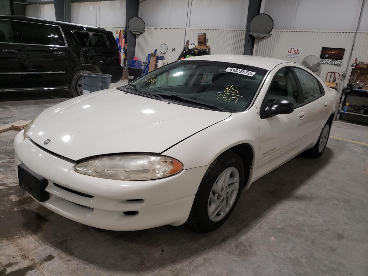 Photo 2 from auction – 2000 DODGE INTREPID with VIN 2B3HD46RXYH101317