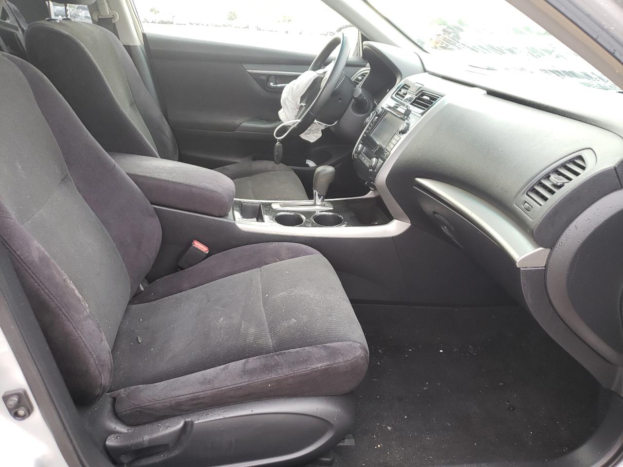 Photo 5 from auction – 2013 NISSAN ALTIMA 2.5 with VIN 1N4AL3AP3DN463757